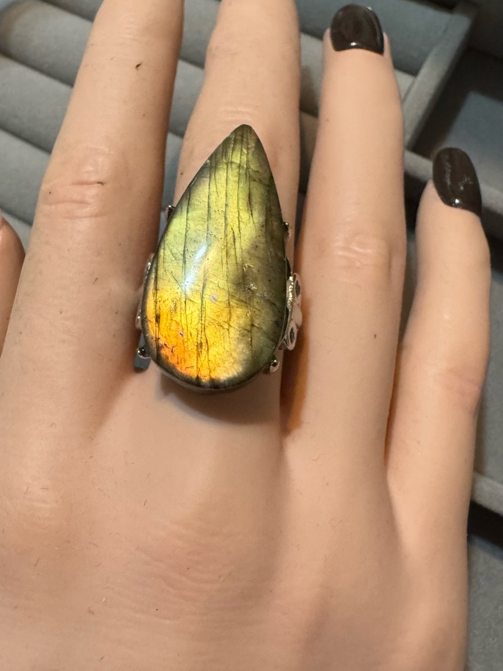 Teardrop Labradorite Ring